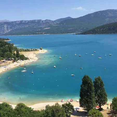 Lou Paradiu Du Verdon Apartment