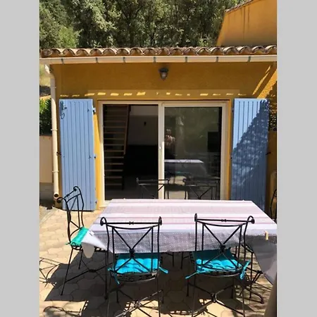 Lou Paradiu Du Verdon Apartment