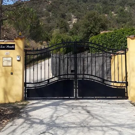 Lou Paradiu Du Verdon Apartment *